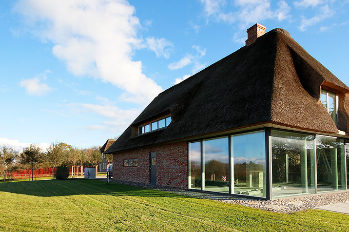 fahretoft-header-01